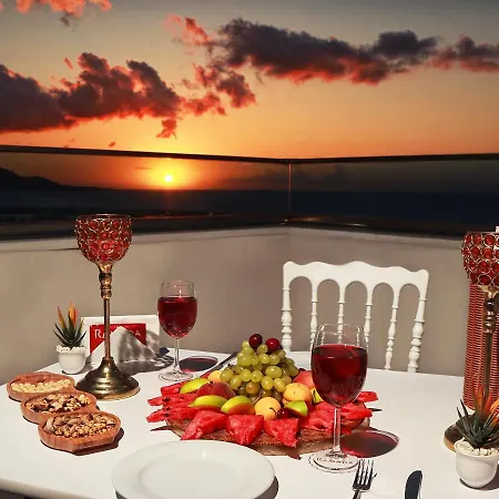 Vakfikebir Hotel 4*